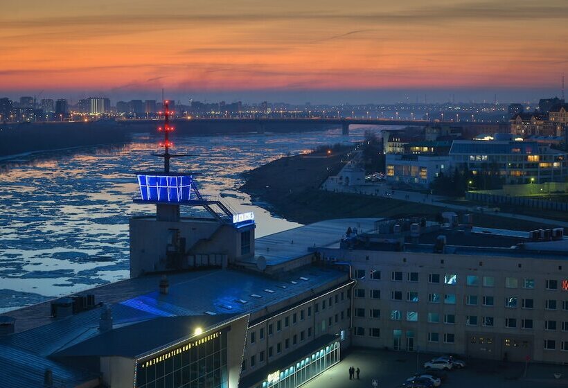 هتل Mayak   Om Building