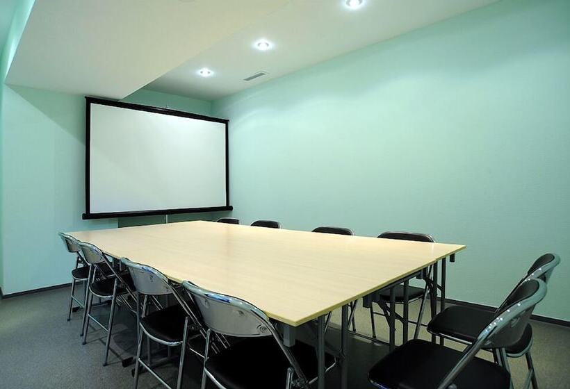 هتل Mayak   Om Building