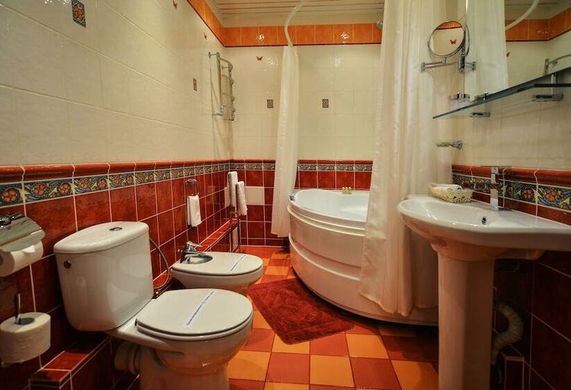 هتل Mayak   Om Building