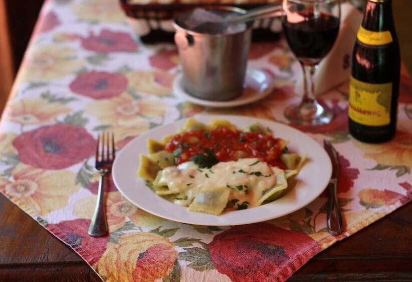 هتل Palo Rosa Lodge