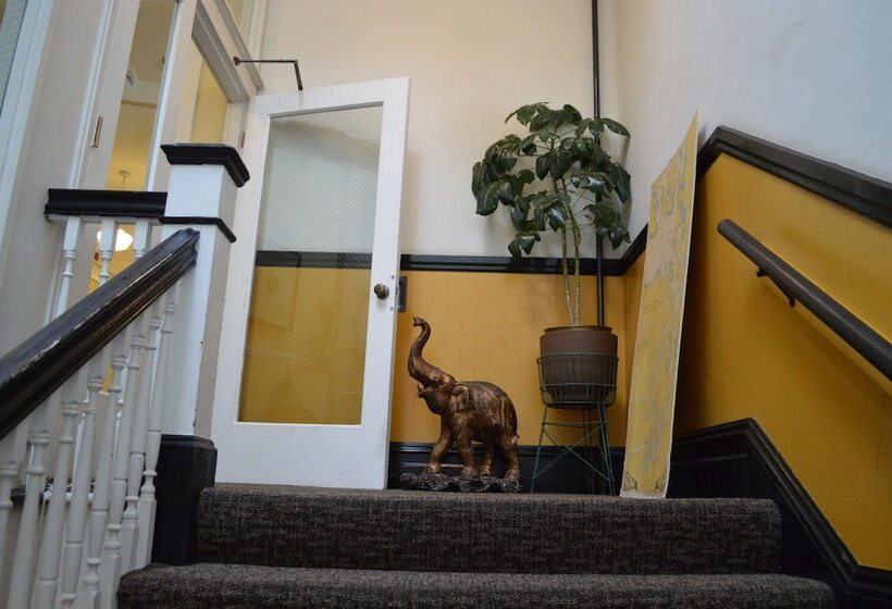 호텔 Pensione Nichols