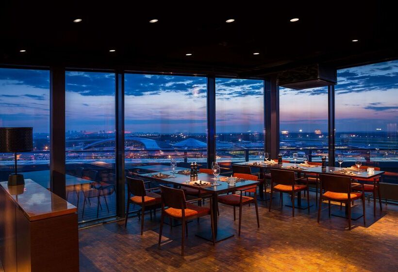 Отель Radisson Blu  Moscow Sheremetyevo Airport