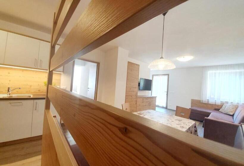 Отель Residence Majarai