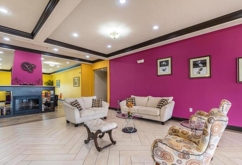 בית מלון כפרי Residency Suites