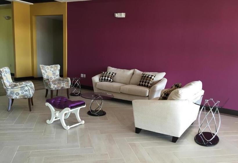 בית מלון כפרי Residency Suites