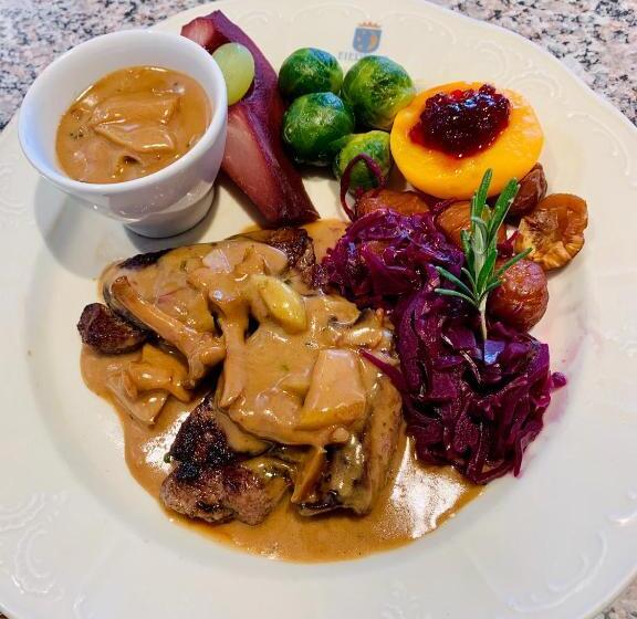 Отель Restaurant Eierhals Am ägerisee