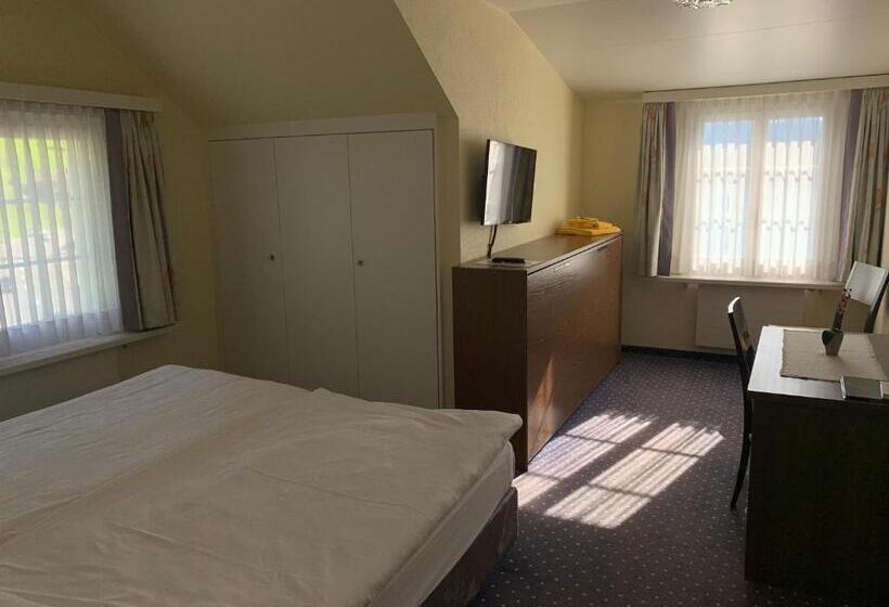 호텔 Restaurant Eierhals Am ägerisee