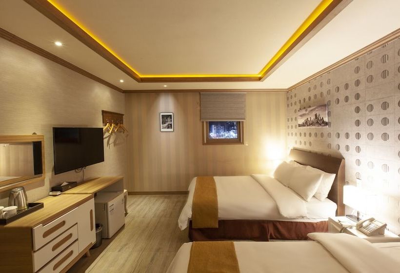 Отель Jeju Sahara