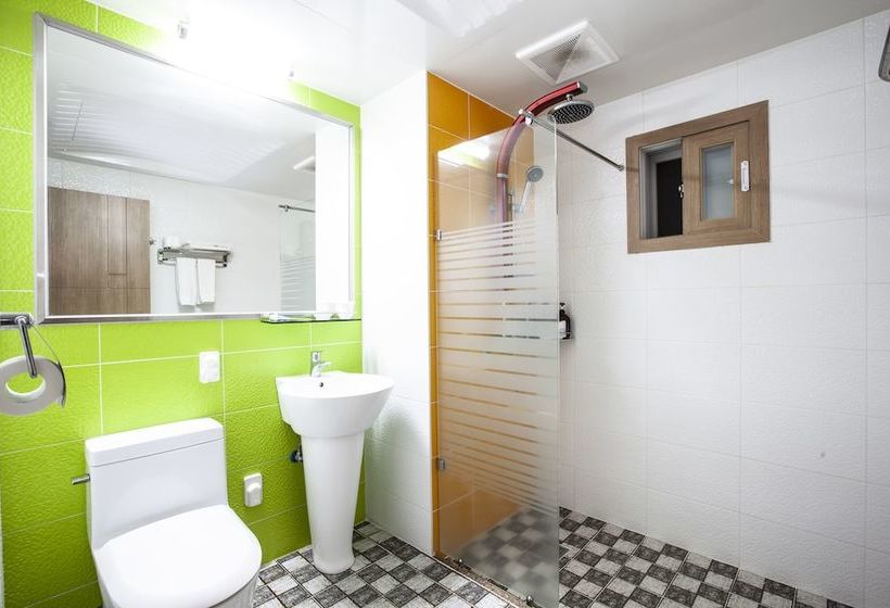 Отель Jeju Sahara