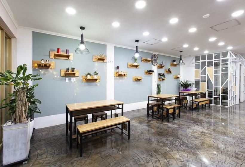 Отель Jeju Sahara