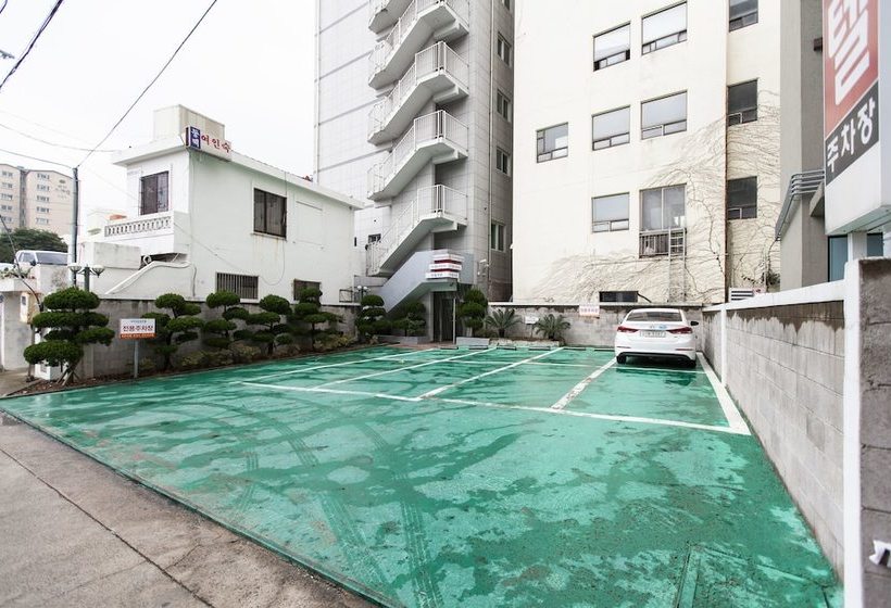 Отель Jeju Sahara