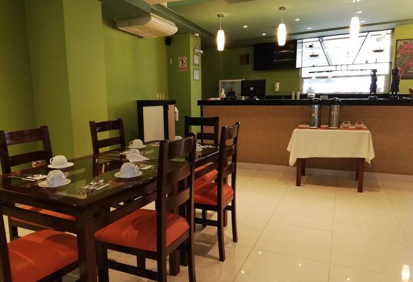 בית מלון כפרי San Marino Tarapoto