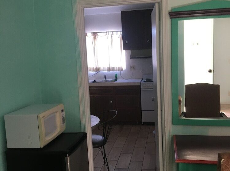 ホテル Sandpiper Springs Spa & Retreat