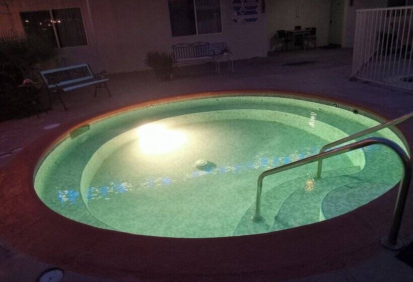 ホテル Sandpiper Springs Spa & Retreat