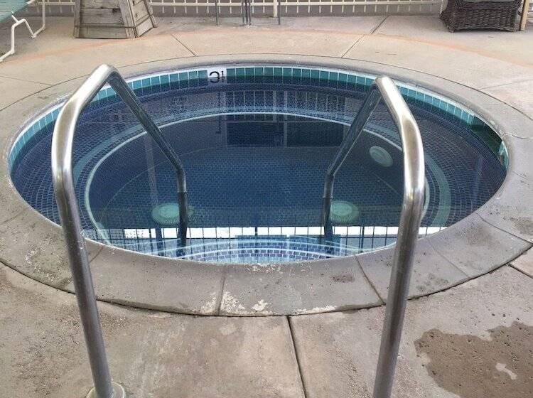 ホテル Sandpiper Springs Spa & Retreat