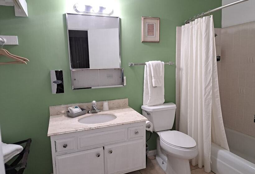 ホテル Sandpiper Springs Spa & Retreat