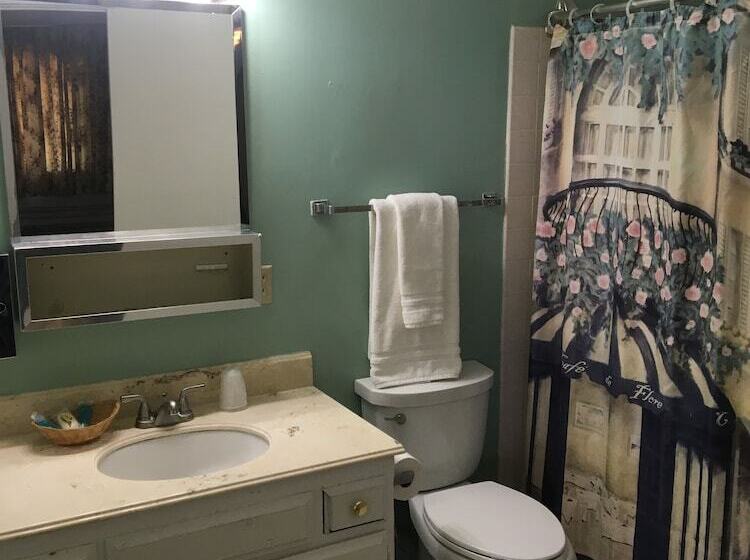 ホテル Sandpiper Springs Spa & Retreat