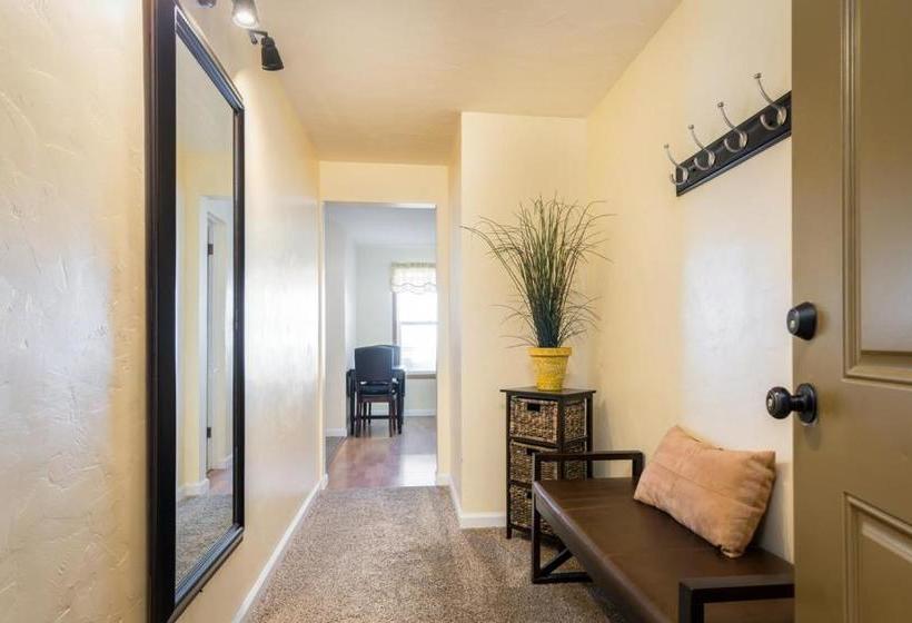 فندق Suites Of Lava Hot Springs