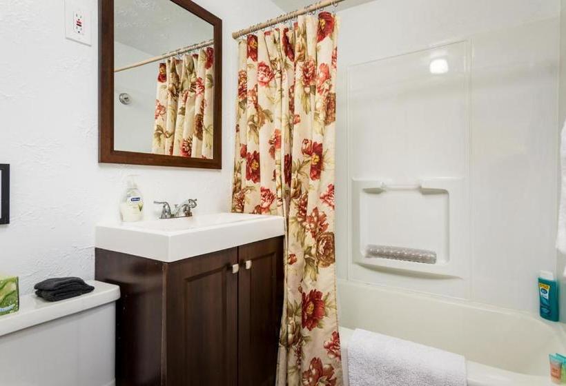 فندق Suites Of Lava Hot Springs