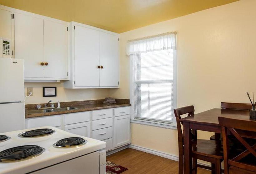 فندق Suites Of Lava Hot Springs