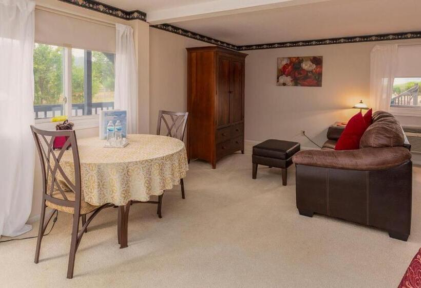 בית מלון כפרי Sweetgrass Inn Bed & Breakfast