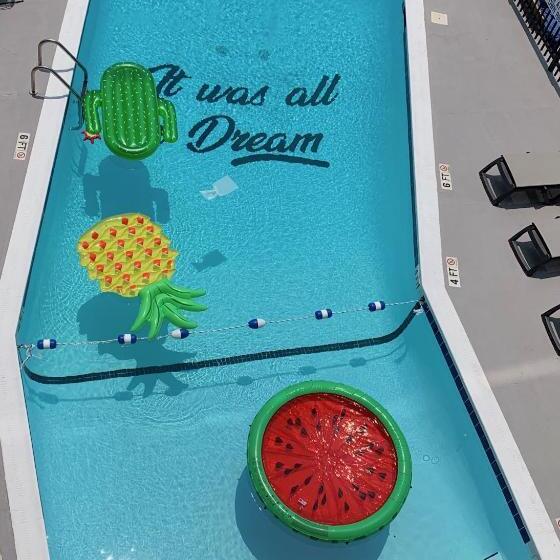 호텔 The Beverley Beach House