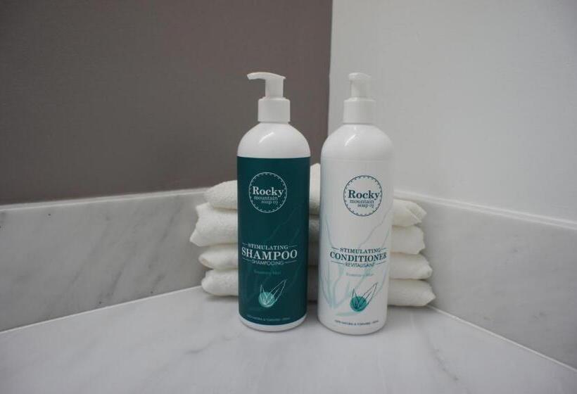 호텔 The Beverley Beach House