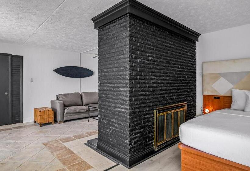 호텔 The Beverley Beach House