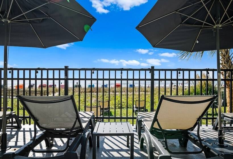 호텔 The Beverley Beach House