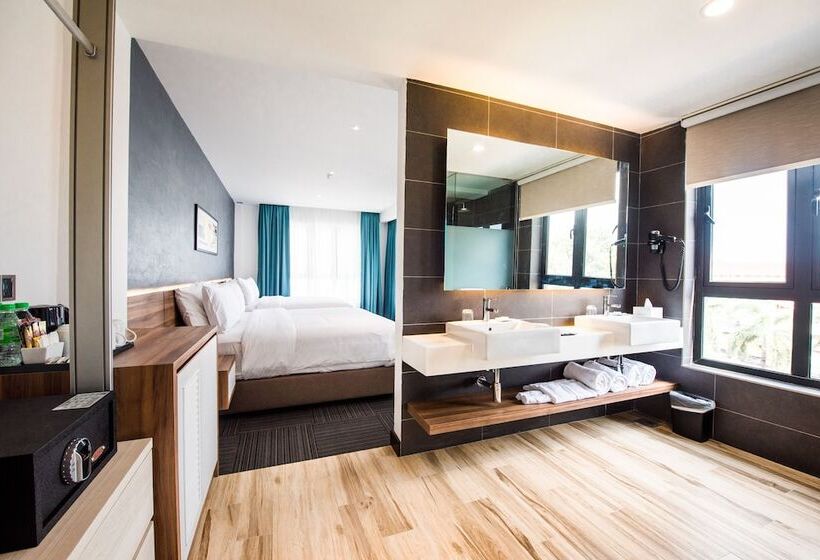 酒店 The Smith House