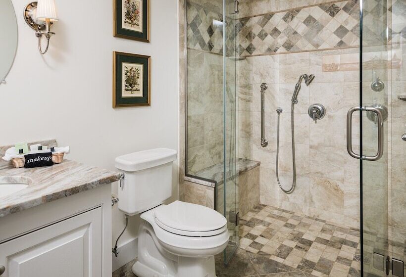 호텔 The Winstead Inn