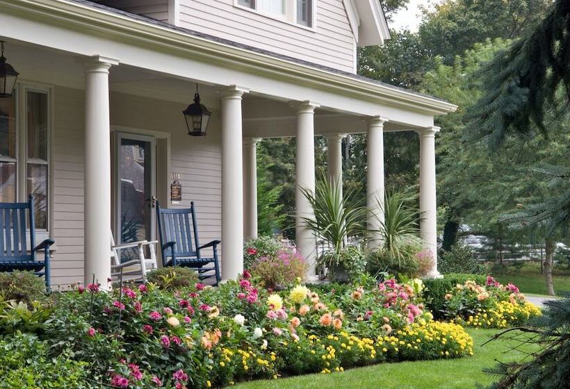 호텔 The Winstead Inn