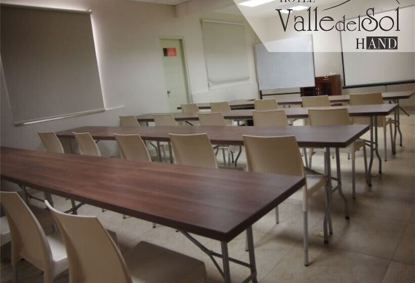 هتل Valle Del Sol Hand