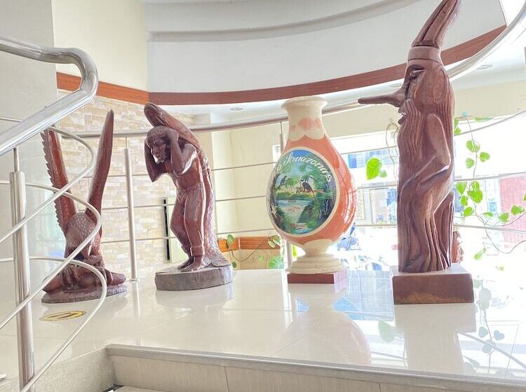 هتل Ventura Isabel