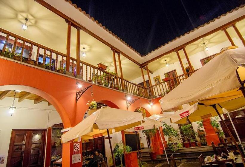 فندق Viavia Cafe Ayacucho