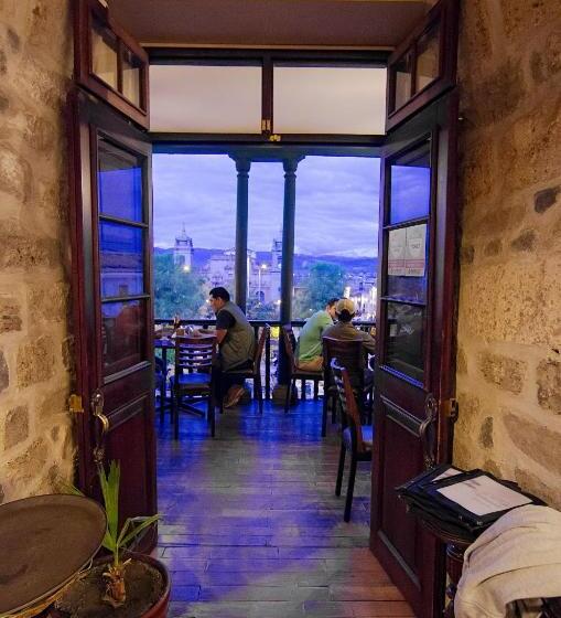 فندق Viavia Cafe Ayacucho