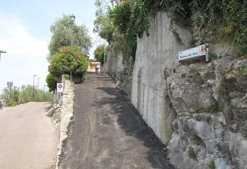 ホテル Villa Olivo