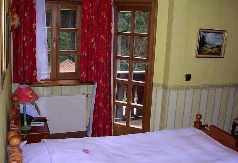 فندق Villa Stresov