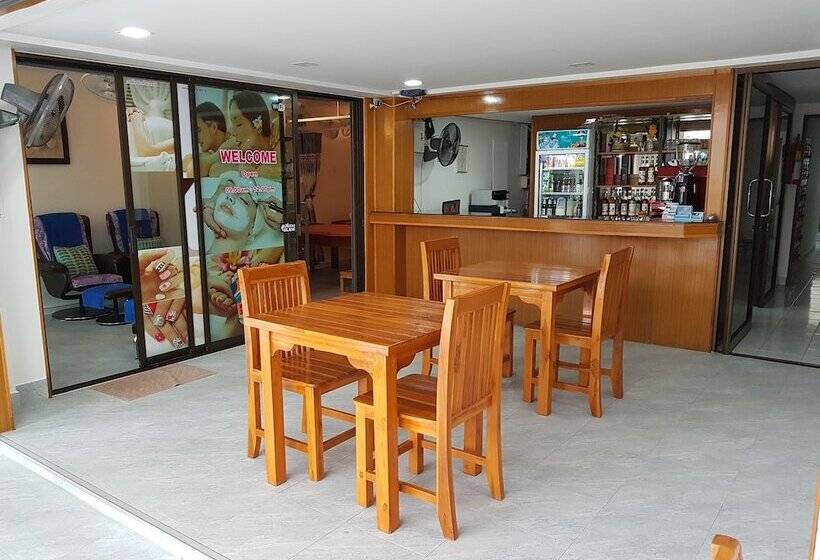 בית מלון כפרי Welcome Inn Karon