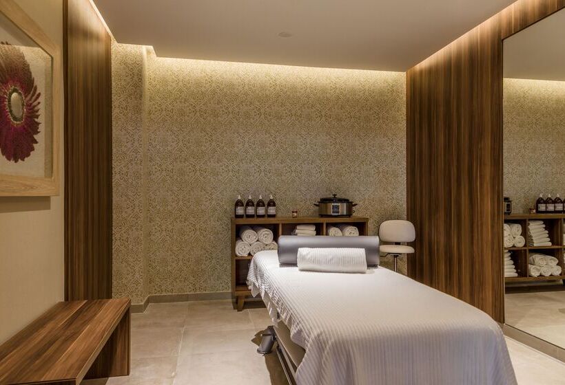 ホテル Zafiro Palace Palmanova