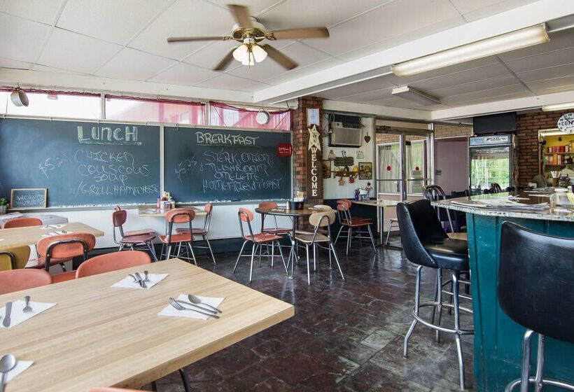 فندق على الطريق Knights Inn Amsterdam