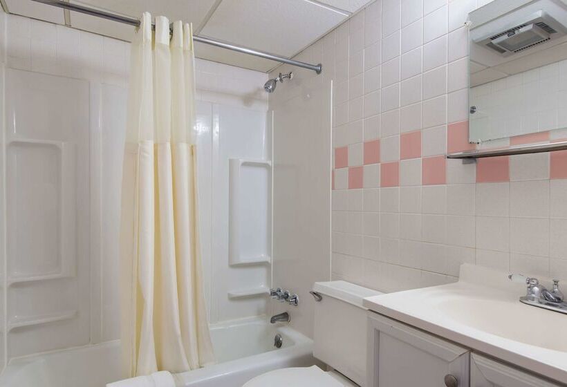 モーテル Knights Inn Amsterdam