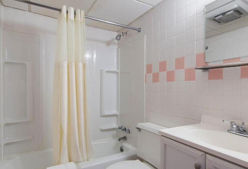 モーテル Knights Inn Amsterdam