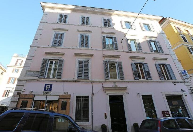 פנסיון Piazzetta De' Monti Suites