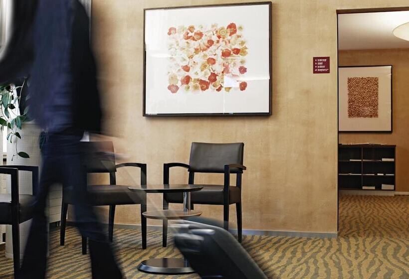 Residence Apartments By Hotel Du Commerce