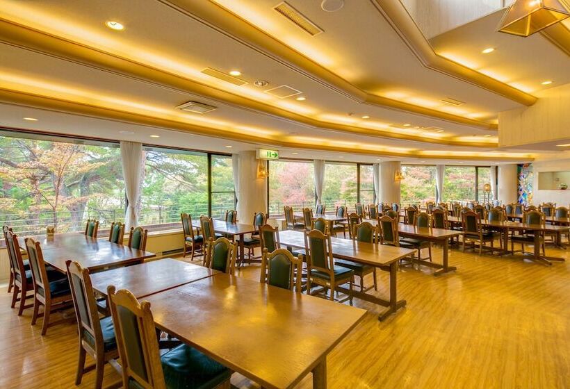 료칸 Yamanakako Shuzanso