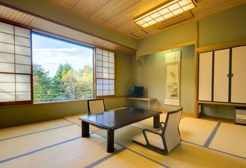 료칸 Yamanakako Shuzanso