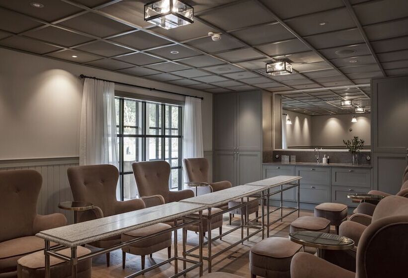 Smådalarö Gård Hotell & Spa