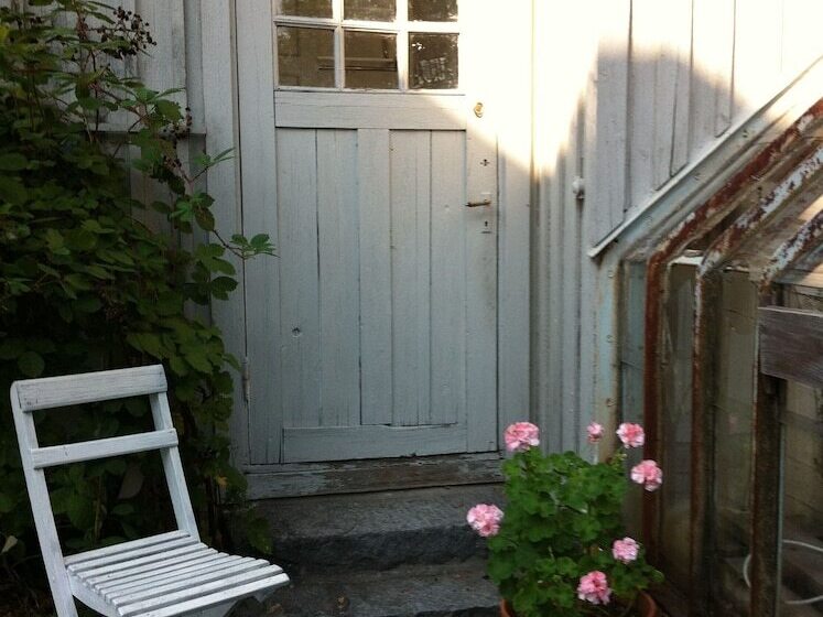 Stockholm B&b Cottage