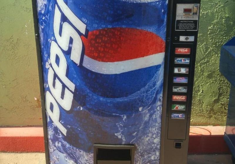 Travel Eagle Inn Motel